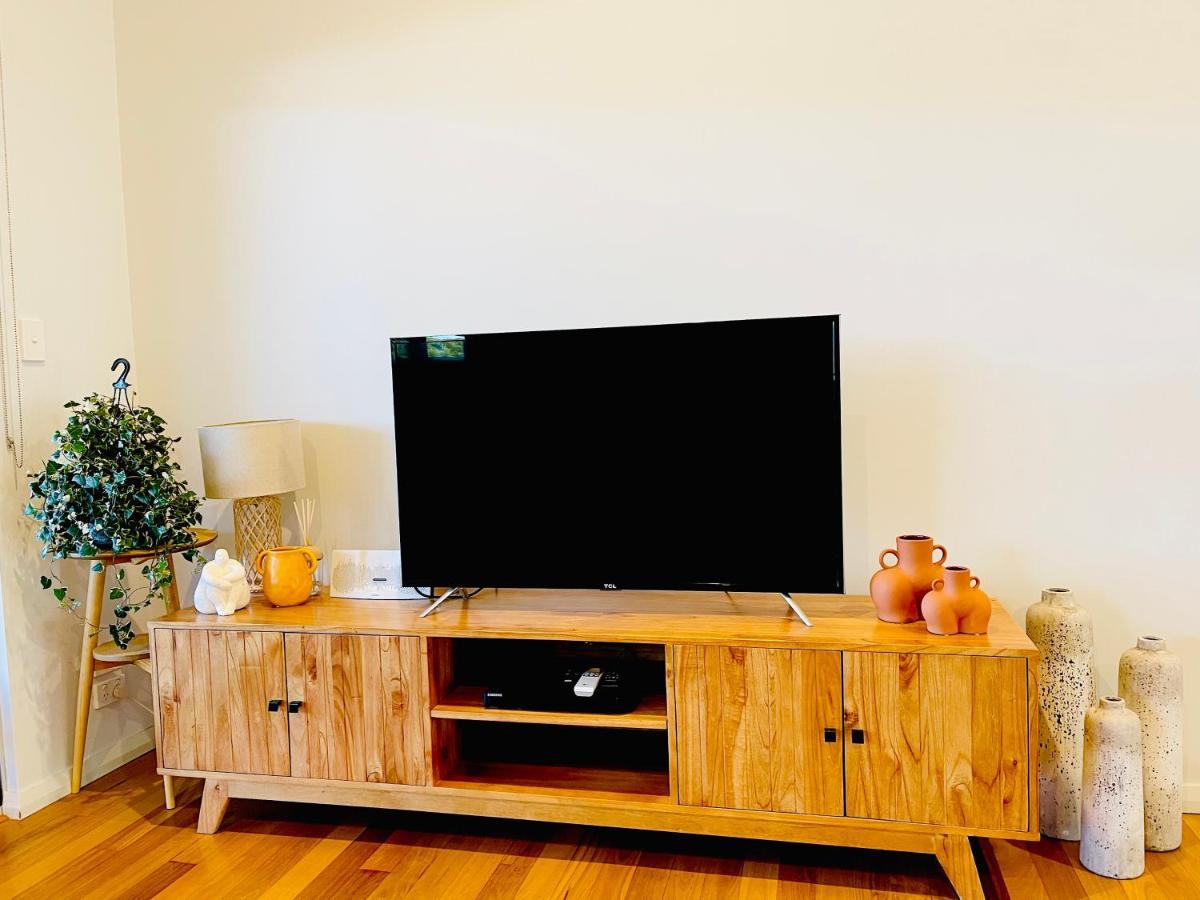 734 Apartment-2 Bedroom And 2 Bathroom Accommodation, Sleeps 4 マーガレットリバー エクステリア 写真